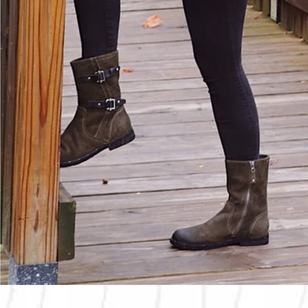 OTBT Causeway Mid Shaft Suede Boots